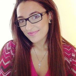 Meet your Posher, Marina